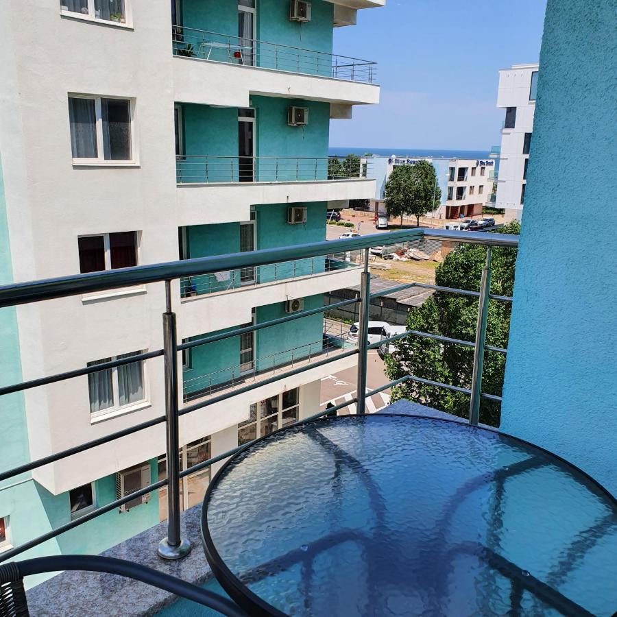 Summerland Apartament Мамая Екстер'єр фото